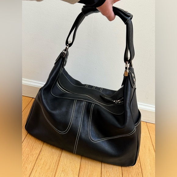 Tod’s traditional Italian 1 strap leather shoulder tote zip top handbag classic - Picture 15 of 15